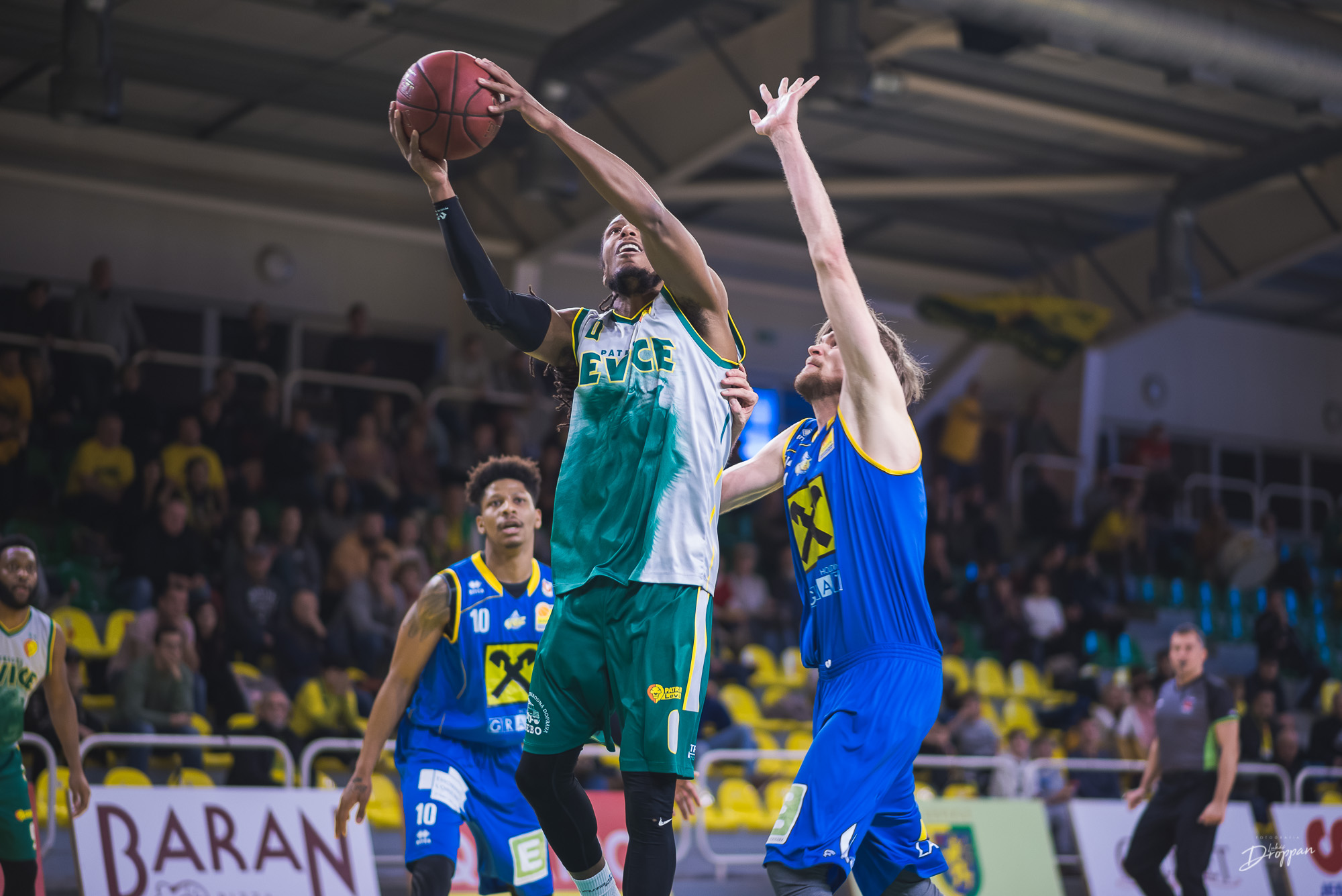 Levice secures spot in play-offs