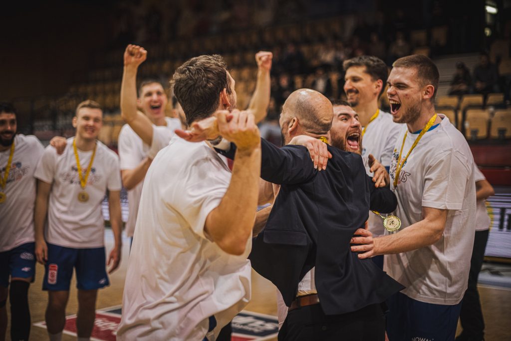 Road to back-to-back Dabrowa Górnicza Championships headlined by MVP Persons